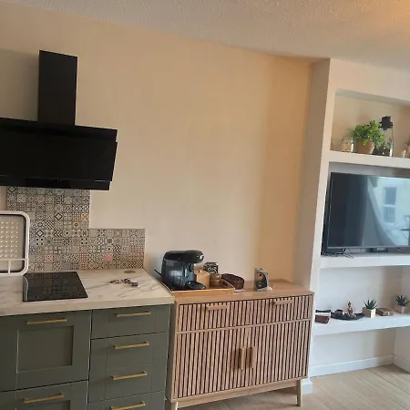 - Motte - Fully Equipped